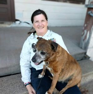 Meet your Posher, Frances